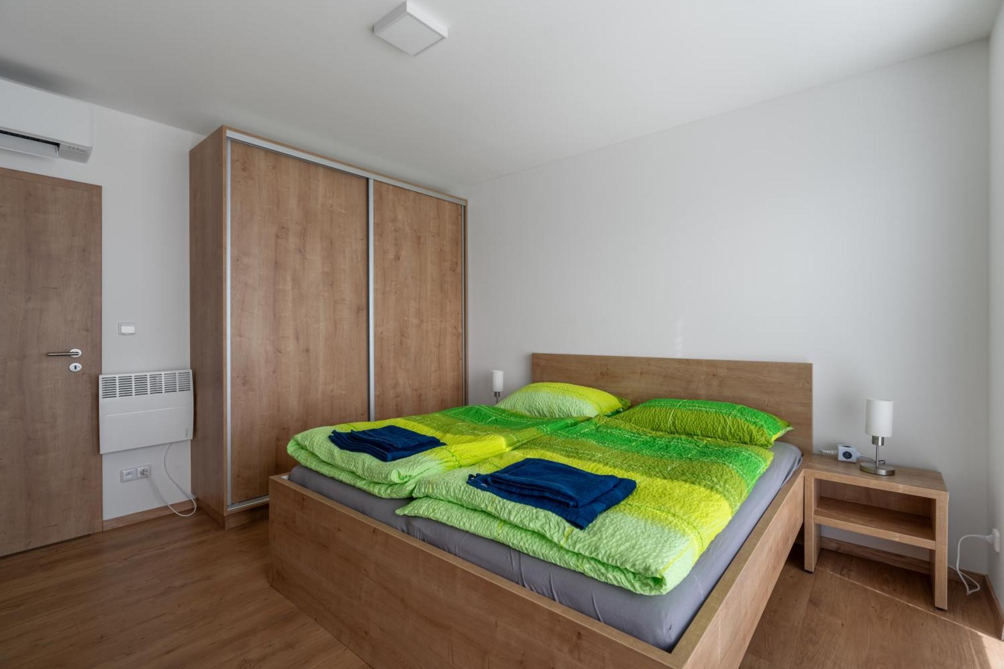 Apartmany Pustimer Exterior photo